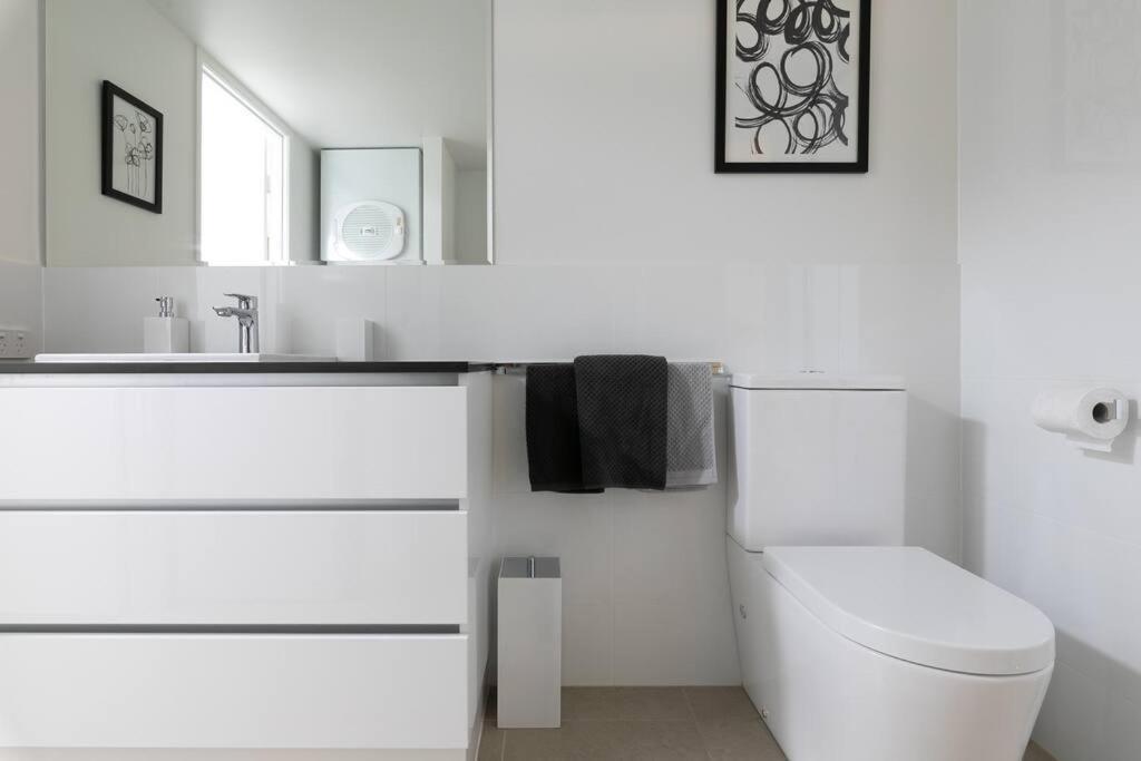 Resort Living, Luxury Getaway, Close 2 Noosa River Noosaville Bagian luar foto